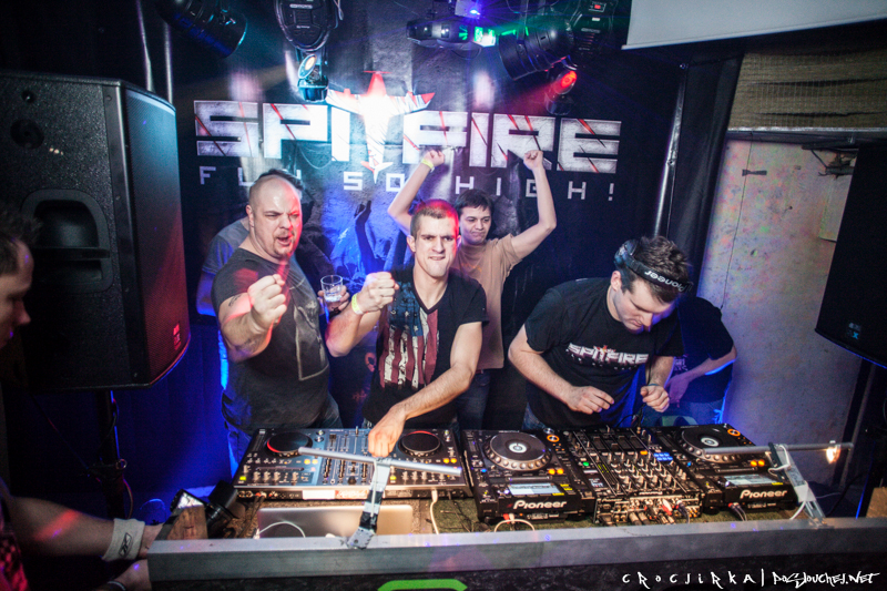 SPITFIRE - Pátek 17. 1. 2014