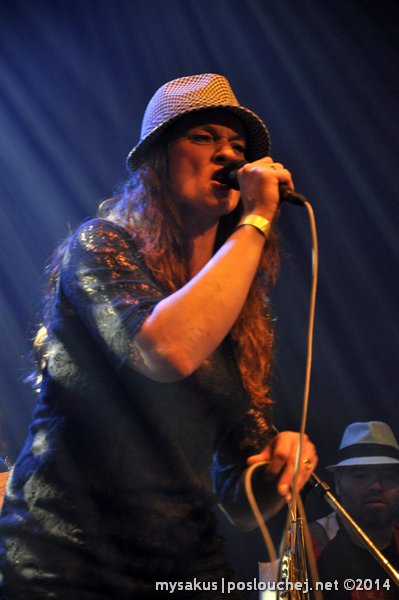 STO ZVÍŘAT - Neděle 2. 2. 2014
