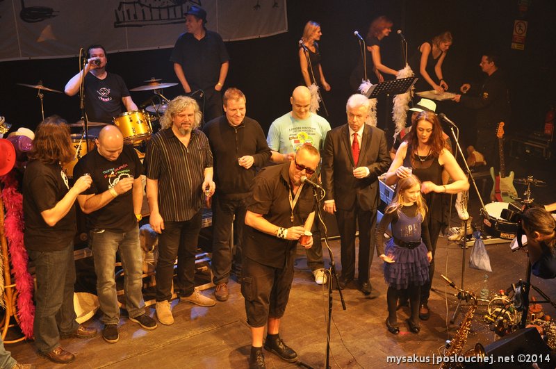 STO ZVÍŘAT - Neděle 2. 2. 2014