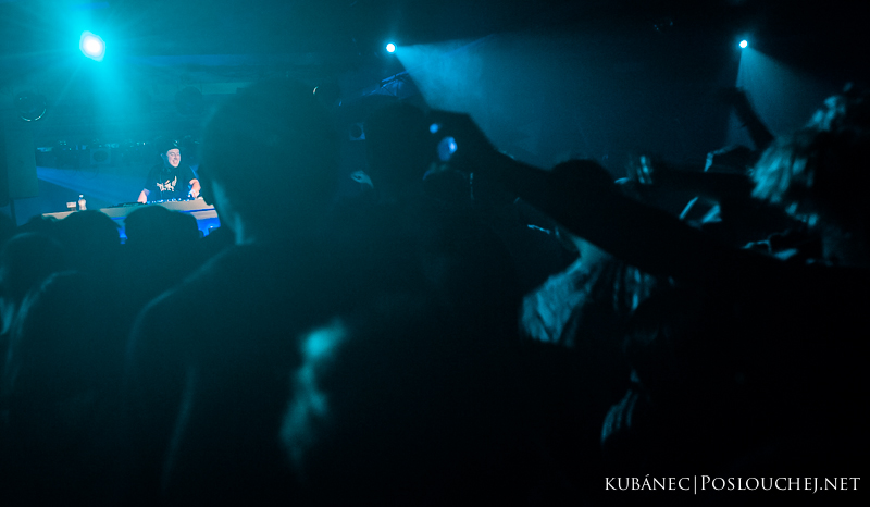 LIR WARMUP - APHRODITE & KILL THE NOISE - Pátek 14. 2. 2014