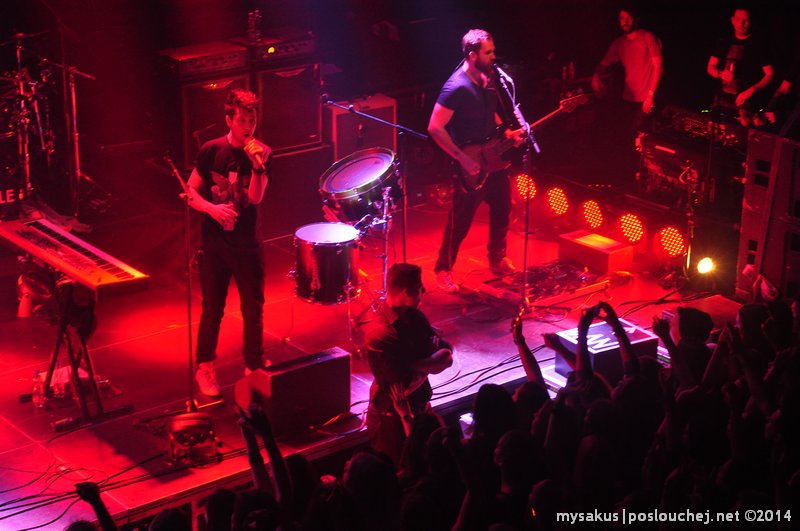 BASTILLE - Úterý 18. 3. 2014