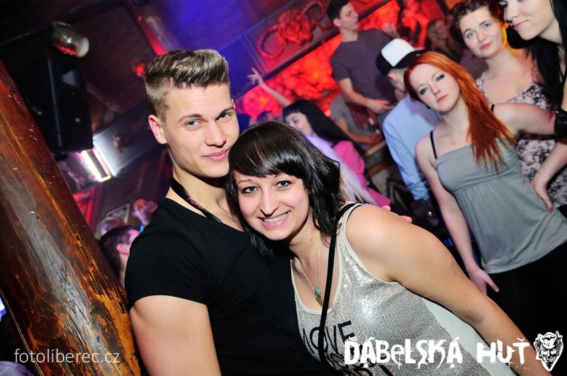CHRIS DAVIES - Sobota 29. 3. 2014