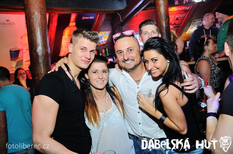 CHRIS DAVIES - Sobota 29. 3. 2014