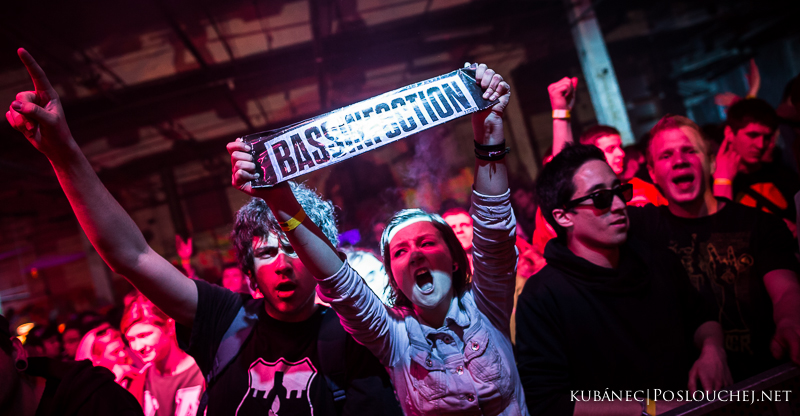BASSINFECTION - Pátek 11. 4. 2014