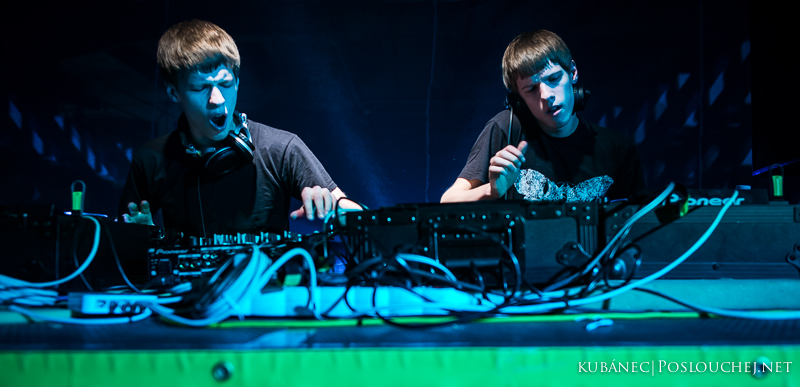 BASSINFECTION - Pátek 11. 4. 2014
