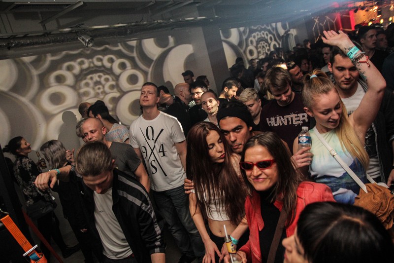 KOM!KS - Středa 7. 5. 2014