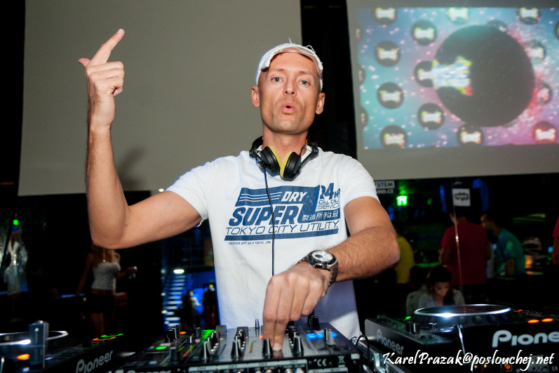 MÁCHÁČ CLUB TOUR - Sobota 19. 7. 2014