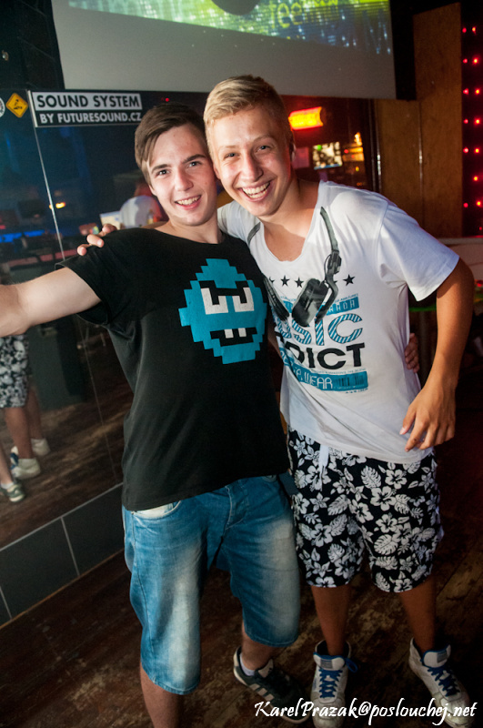 MÁCHÁČ CLUB TOUR - Sobota 19. 7. 2014