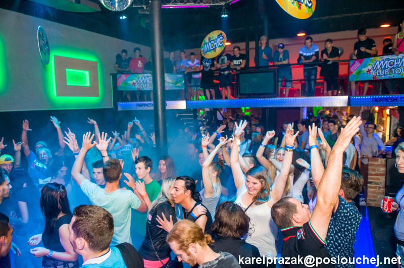 MÁCHÁČ CLUB TOUR - Pátek 8. 8. 2014