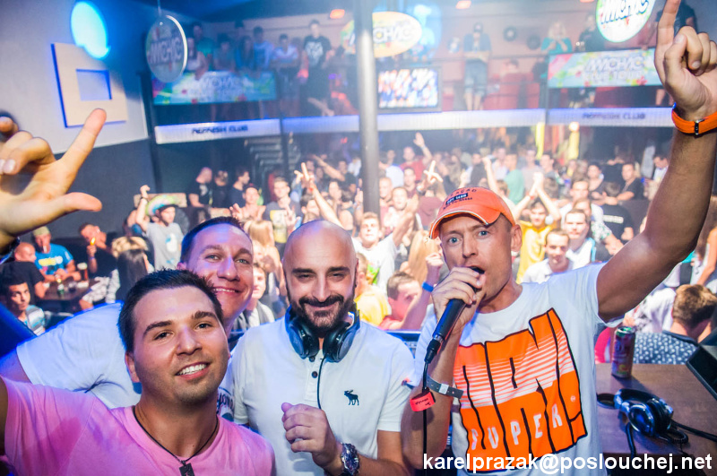 MÁCHÁČ CLUB TOUR - Pátek 8. 8. 2014