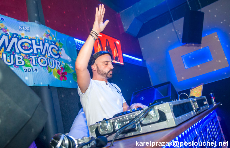 MÁCHÁČ CLUB TOUR - Pátek 8. 8. 2014