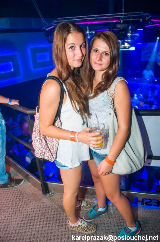 MÁCHÁČ CLUB TOUR - Pátek 8. 8. 2014