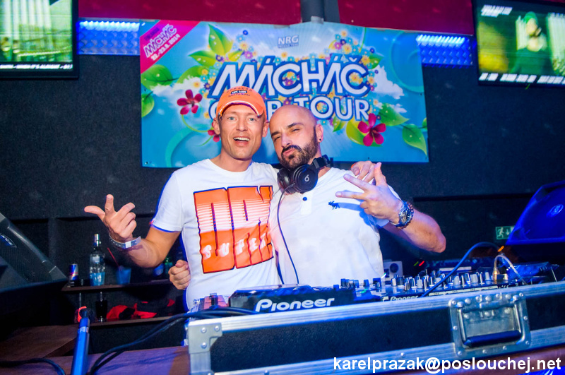 MÁCHÁČ CLUB TOUR - Pátek 8. 8. 2014