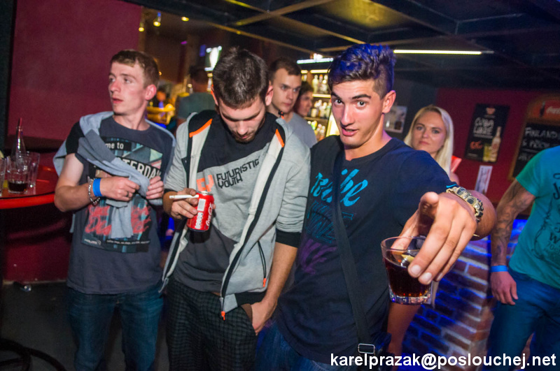 MÁCHÁČ CLUB TOUR - Pátek 8. 8. 2014