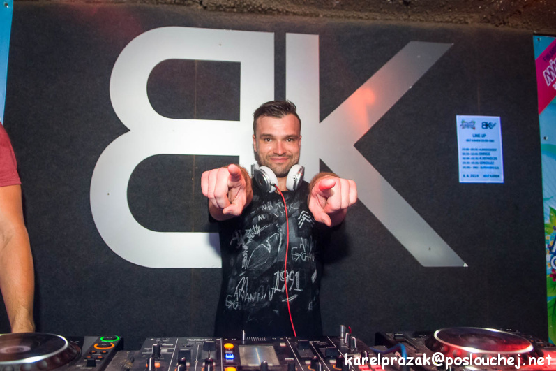 MÁCHÁČ CLUB TOUR - Sobota 9. 8. 2014