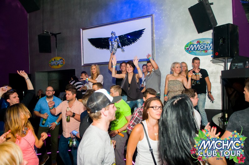 MÁCHÁČ CLUB TOUR - Pátek 15. 8. 2014