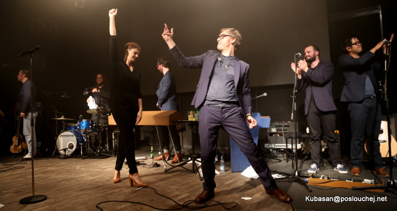 HOOVERPHONIC - Pondělí 29. 9. 2014