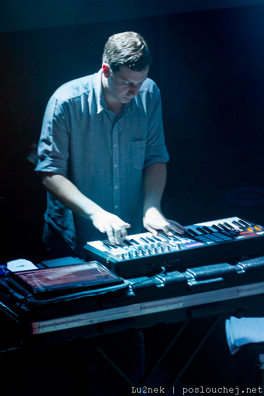 FUTURE ISLANDS - Úterý 7. 10. 2014