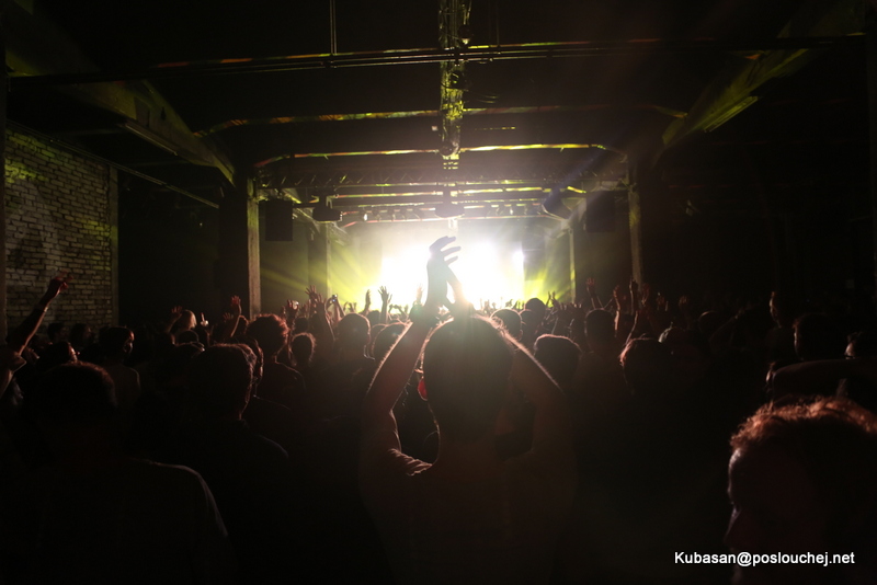 BOHEMIAN LIKE YOU: CARIBOU + JESSY LANZA  - Čtvrtek 16. 10. 2014