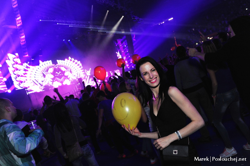 ARMIN VAN BUUREN - Pátek 31. 10. 2014
