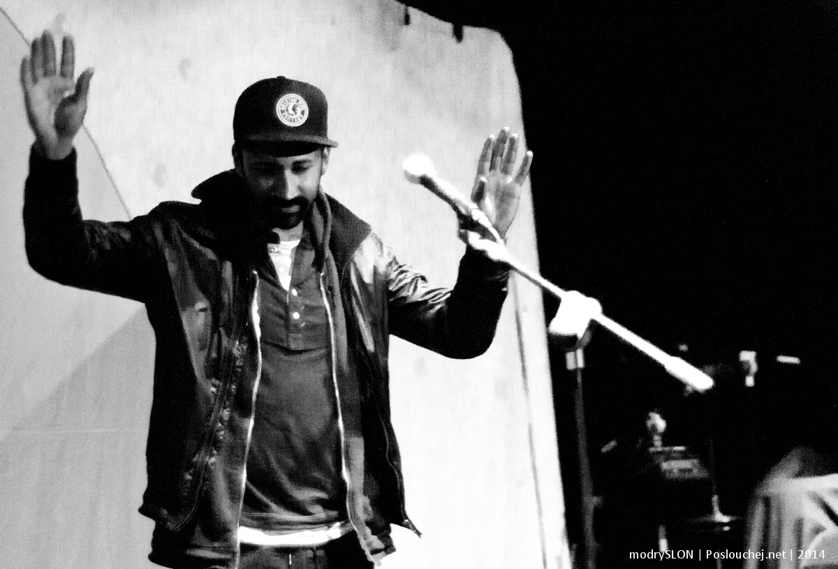 10 LET ITCH MY HAHAHA - Středa 12. 11. 2014
