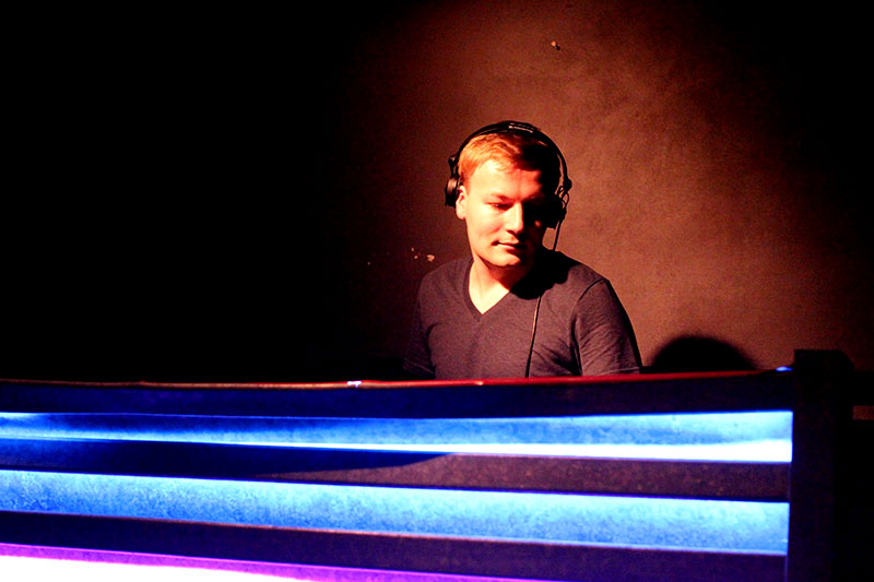 IMAGINATION WARM UP: WILKINSON - Pátek 14. 11. 2014