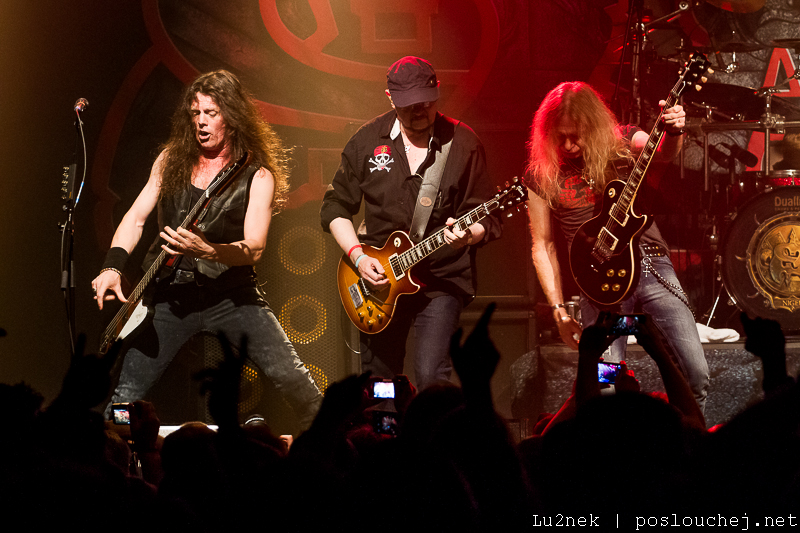 SAXON - Neděle 16. 11. 2014