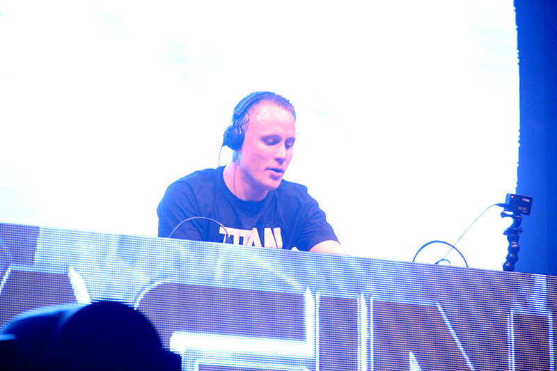 IMAGINATION FESTIVAL - Pátek 28. 11. 2014