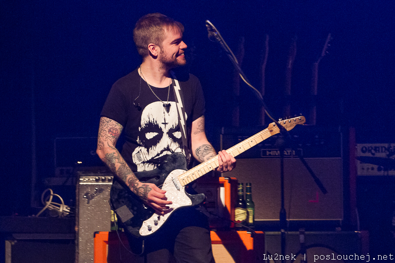 TAKING BACK SUNDAY - Středa 3. 12. 2014