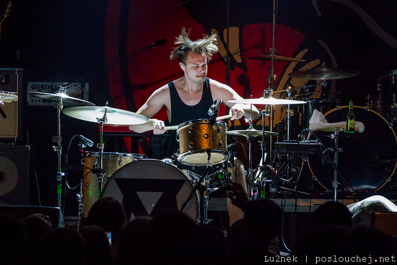 TAKING BACK SUNDAY - Středa 3. 12. 2014