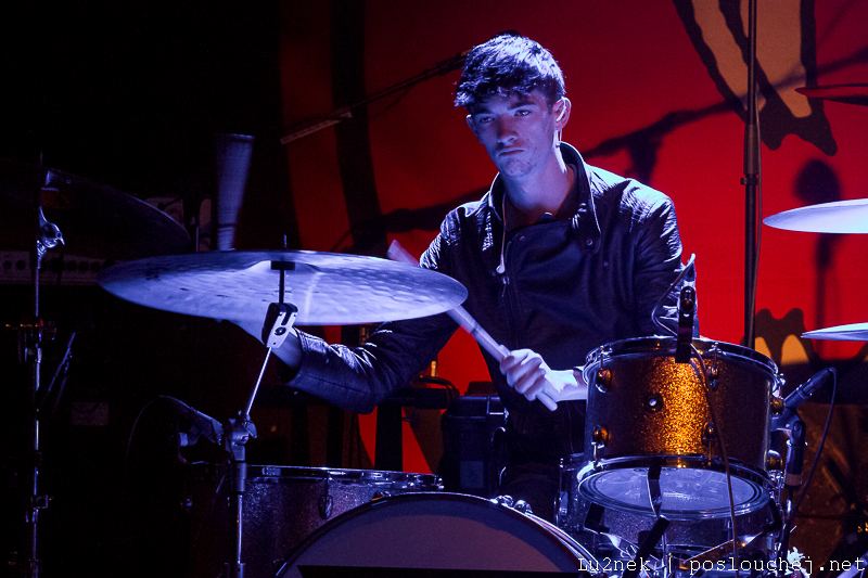 TAKING BACK SUNDAY - Středa 3. 12. 2014
