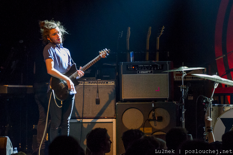 TAKING BACK SUNDAY - Středa 3. 12. 2014