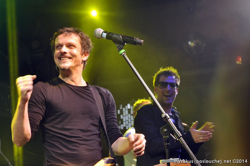 CHINASKI - Pondělí 8. 12. 2014