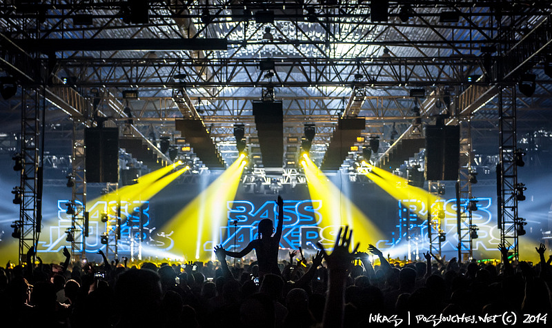 MAGNETIC FESTIVAL - Pátek 19. 12. 2014
