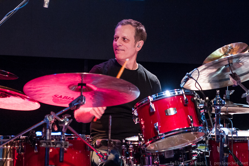 THE DAVE WECKL ACOUSTIC BAND - Čtvrtek 7. 5. 2015