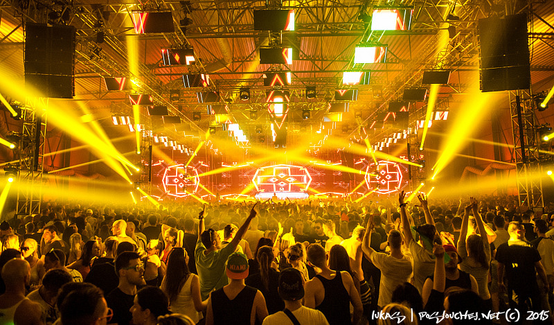 MAGNETIC FESTIVAL - Čtvrtek 7. 5. 2015