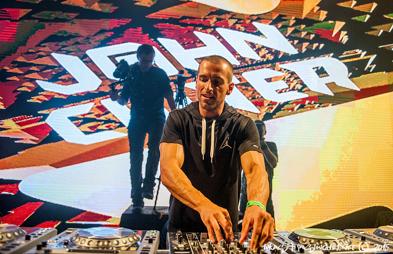 MAGNETIC FESTIVAL - Čtvrtek 7. 5. 2015