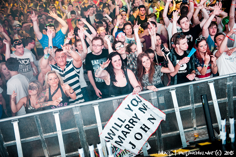MAGNETIC FESTIVAL - Čtvrtek 7. 5. 2015