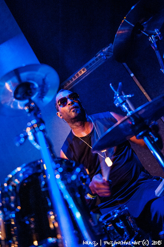 NNEKA - Čtvrtek 6. 8. 2015