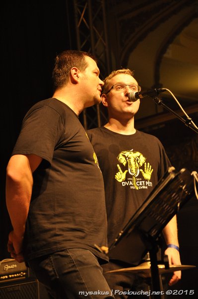 STO ZVÍŘAT - Čtvrtek 22. 10. 2015