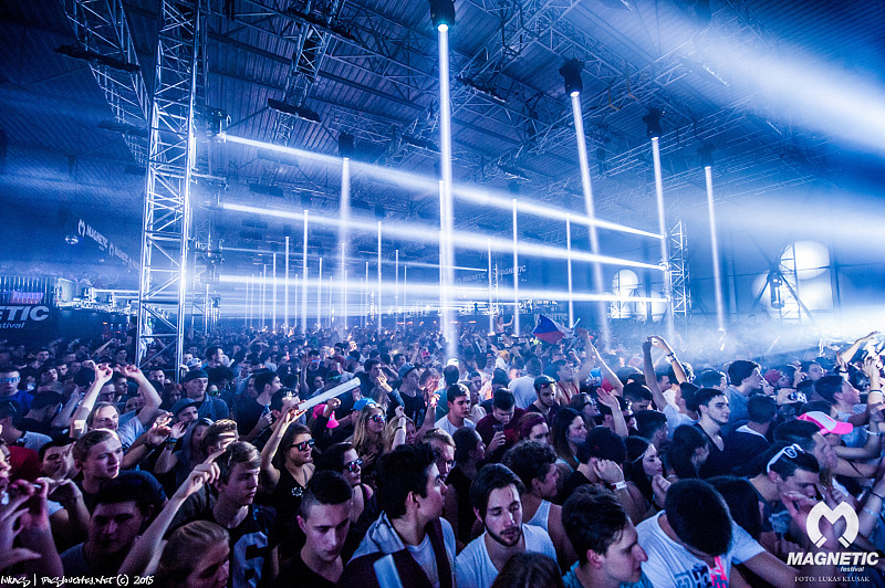 MAGNETIC FESTIVAL - Pátek 18. 12. 2015