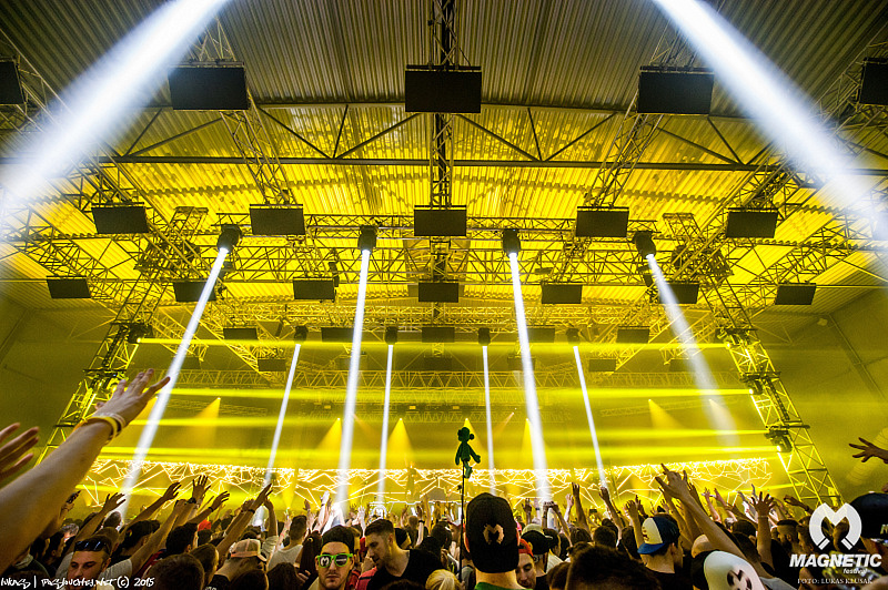 MAGNETIC FESTIVAL - Pátek 18. 12. 2015