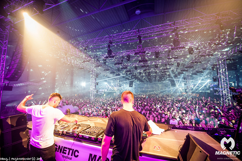 MAGNETIC FESTIVAL - Pátek 18. 12. 2015