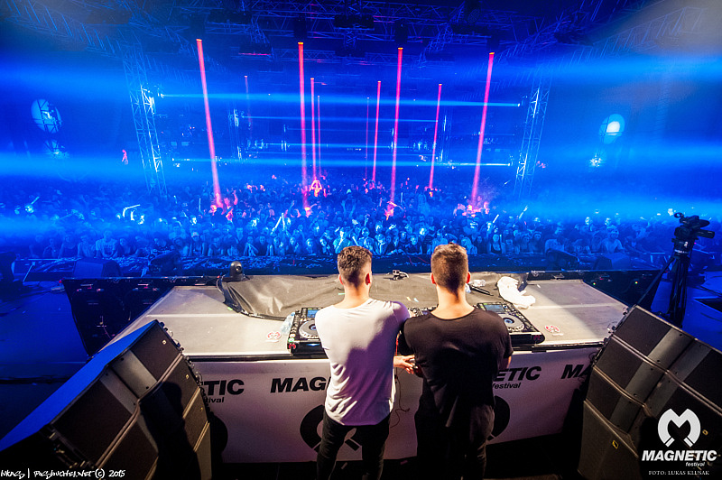 MAGNETIC FESTIVAL - Pátek 18. 12. 2015