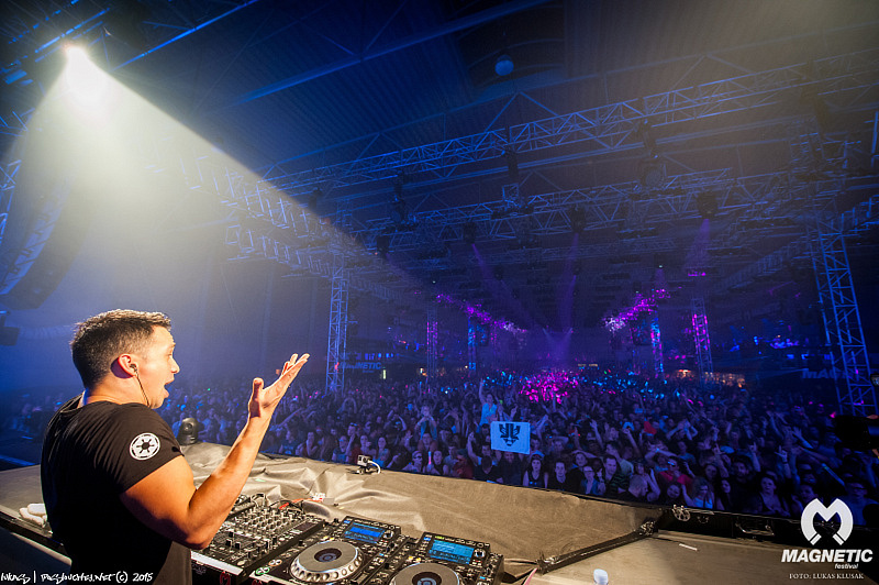 MAGNETIC FESTIVAL - Pátek 18. 12. 2015