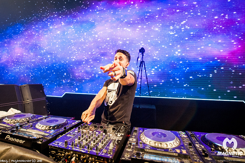 MAGNETIC FESTIVAL - Pátek 18. 12. 2015