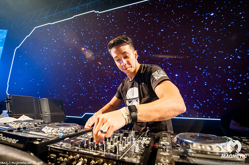 MAGNETIC FESTIVAL - Pátek 18. 12. 2015