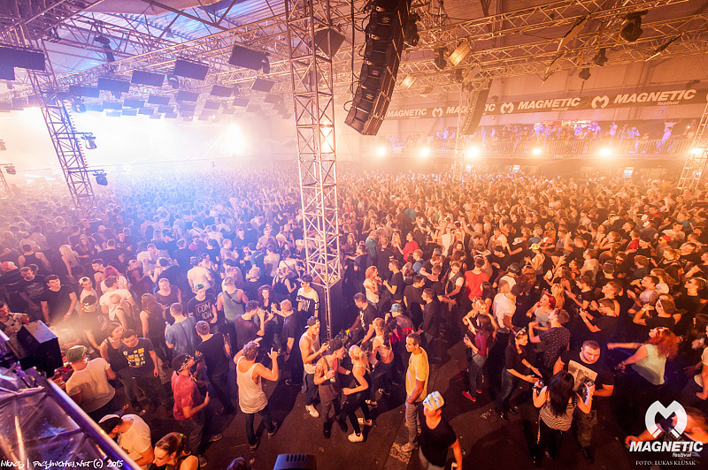 MAGNETIC FESTIVAL - Pátek 18. 12. 2015