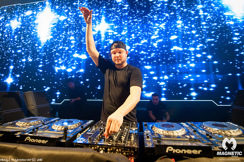 MAGNETIC FESTIVAL - Pátek 18. 12. 2015