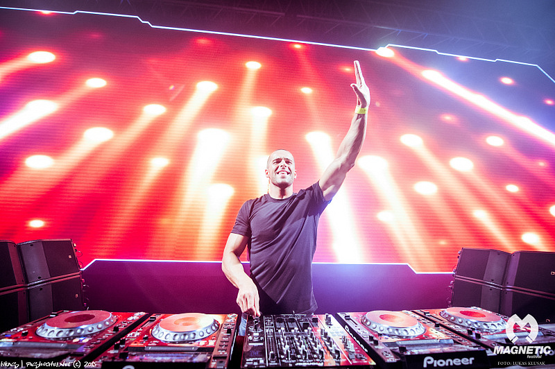 MAGNETIC FESTIVAL - Pátek 18. 12. 2015